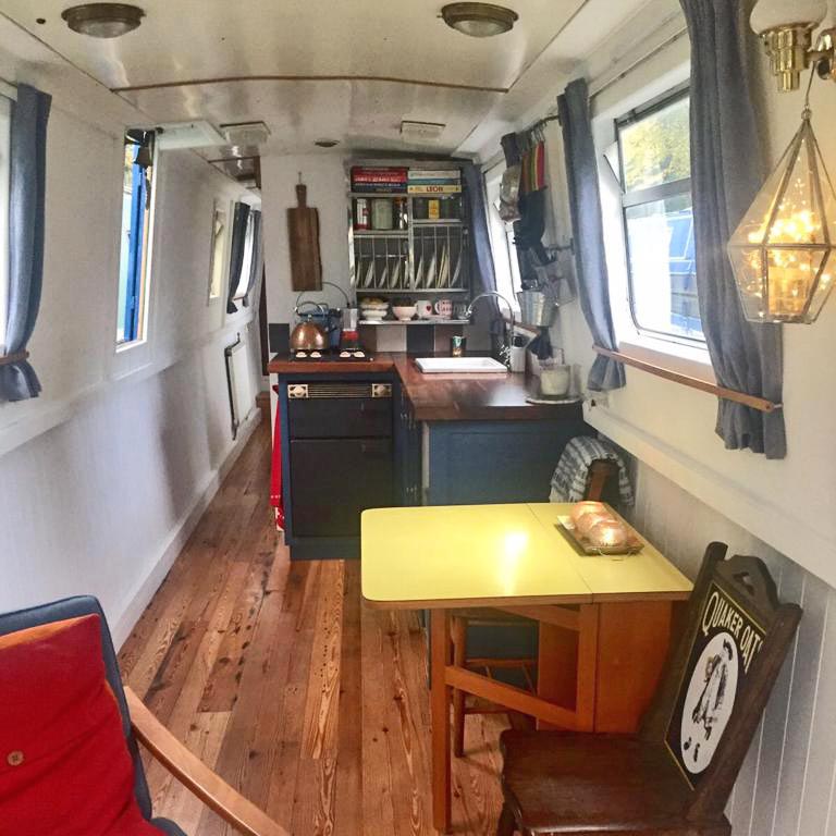 house boat london